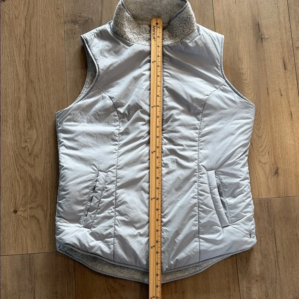 Smartwool Women's Reversible Anchor Line Sherpa Vest Size M Storm Gray EUC - Picture 13 of 15